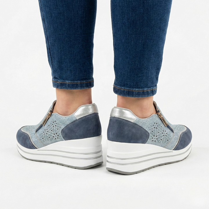 Emily | Sporty Elegance