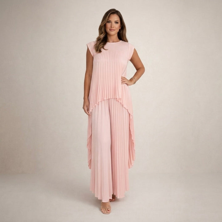 Sophie | Chic Pleated Set