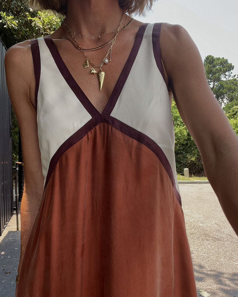 Lois | Bold Contrast Maxi Dress
