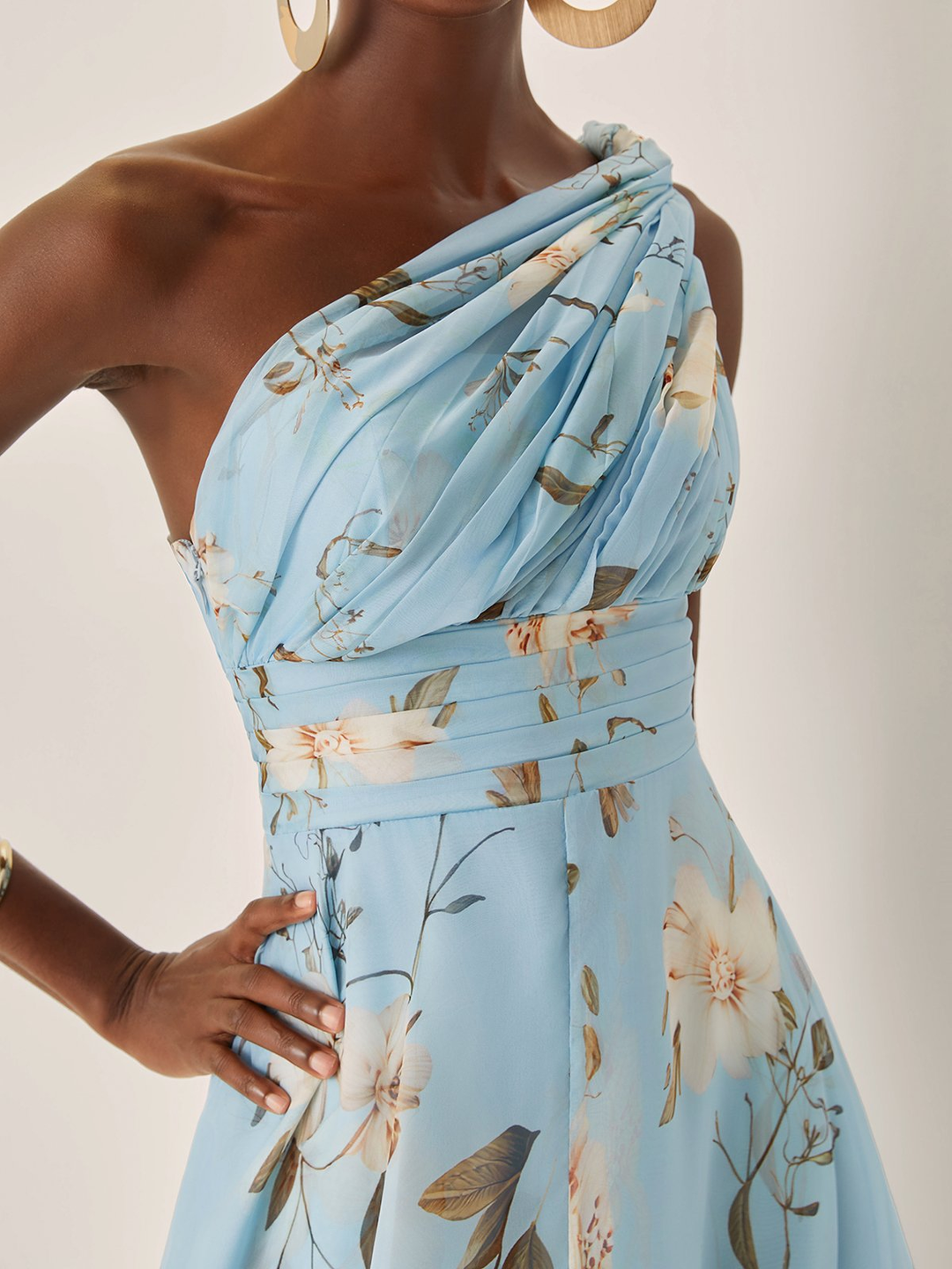LIGHT BLUE ONE-SHOULDER PLEATED MAXI DRESS